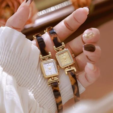 Vintage Fashion Elegant Women's Wristwatches Square Dial Alloy Waterproof Quartz Watches For Woman Gifts_voghion.com