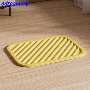 The Silicone Cat Pad And Litter Box Prevent Spillage. The Semi-open Toilet Is Easy To Clean_voghion.com