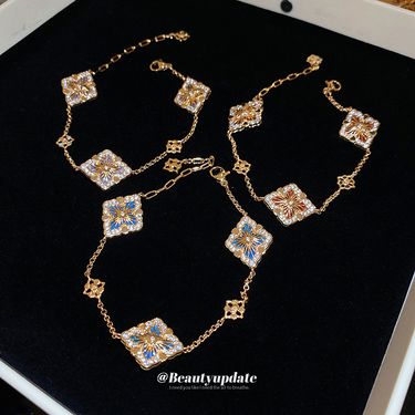 Real Gold Electroplated Zircon Double-sided Flower Light Luxury Fashion Bracelet, Hand Decoration, Palace Style,_voghion.com