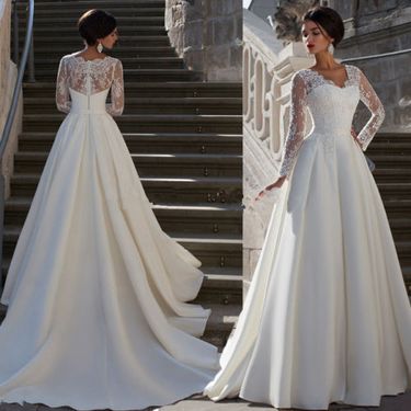 Women's Clothing V Neck Long Sleeved Wedding Dress Slim Slim Bride Trailing Wedding Dress_voghion.com