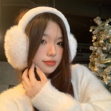 Plush Earmuffs Women's Fashionable Winter Warm Ear Protectors 2025 New_voghion.com