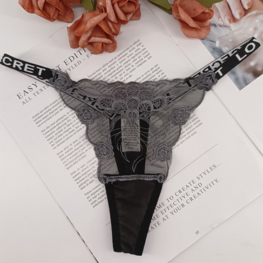 Women's thong sexy panties Fashion lace cutout pattern lettering with spandex for young girls_voghion.com