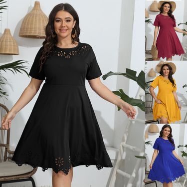 Plus Size Women's Burnt Flower Cut Out Waist Short Sleeve Prom Dress Solid Color Dress _voghion.com