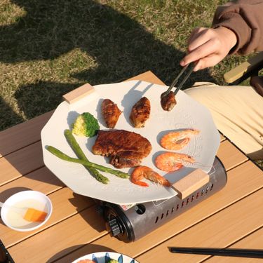 Korean Style Outdoor Camping Portable Round BBQ Home Use Non-Stick Meat Wooden Handle Anti-Scald Grill Pan_voghion.com