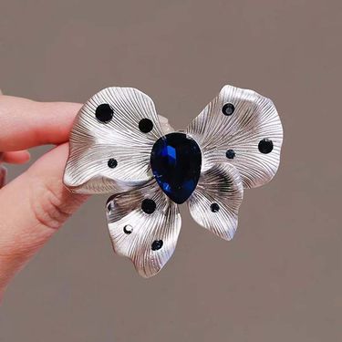 Brooch Three-dimensional Pin Butterfly Temperament Fashionable Retro High-end Exaggerated Crystal Coat Accessories Suit Corsage_voghion.com