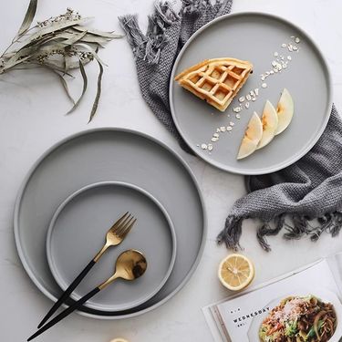 Ceramic Dinner Simple Nordic Creative Household Round Western Dessert Fruit Vegetable Pizza Plate_voghion.com