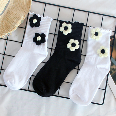 Socks Handmade Woolen Flower Socks Women's Knitted Flower Ins Trendy Women's Socks Fungus Curling Japanese Mid Tube Socks Sports Socks_voghion.com