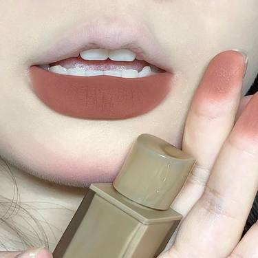 Nude Brown Matte Lip Gloss Lip Glaze Lasting Liquid Lipstick Waterproof Non-stick Cup Lipgloss Makeup Beau stick gloss_voghion.com