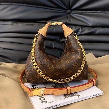 2024 Trendy Vintage Floral Luxury Chain Underarm High-Value Fashion Single Shoulder Travel Crossbody Bag_voghion.com