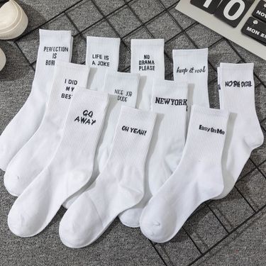 Unisex Casual Sports Letter Cotton Crew Socks A Pair_voghion.com