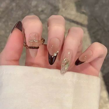 False Nails Love Flash Blush Three Dimensional Black French Sweet Cool Girl Nail Art Stickers Detachable 24 Pieces_voghion.com