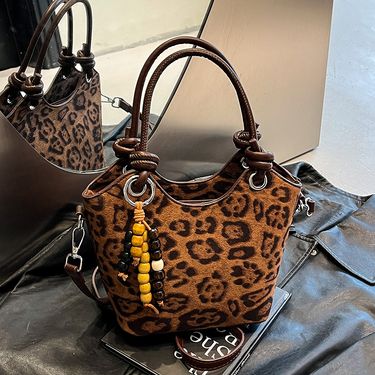 Super Popular Niche Leopard Print For Women 2025 New Autumn Winter Versatile Crossbody Fashionable Handba Small Tote_voghion.com