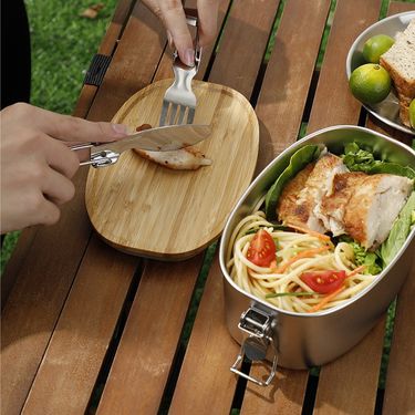 Unisex food grade stainless steel lunch box with bamboo lid double buckle oval lunch box bamboo lid lunch box_voghion.com