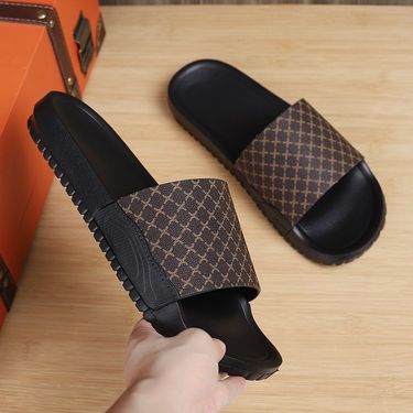 2025 Summer Anti Slip And Odorous Trendy Personalized Cool Slippers For Outerwear Men's Fashion One Line Drag_voghion.com