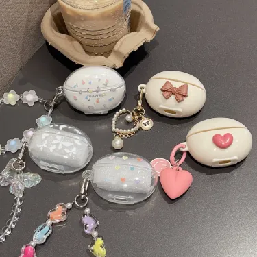 Heart Pattern Earphone Cases with Bracelet for HUAWEI FreeBuds 5i SE2 Lenovo HT38 LP40 AirPods Protective Cover Headphone Accessorie Protective Box_voghion.com