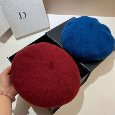 Autumn and Winter New Wool Beret Korean Edition Cute Aging Girl Octagonal Fashionable Western Lamb Fleece Painter's Hat_voghion.com