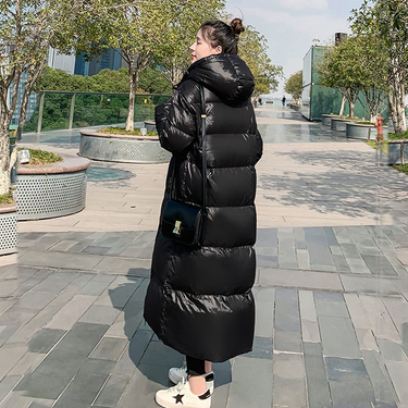 2023 New Thicken Snow Parkas Fashion Windproof Glossy Down Cotton Hooded Women Jacket Winter Loose Long Coat 4XL Ladies_voghion.com