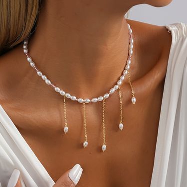 2025 Women Fashion Rice bead pendant necklace_voghion.com