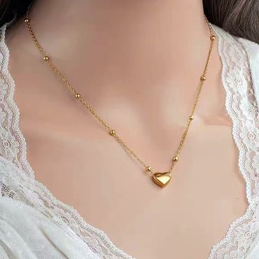 Necklace Women Golden Pendant Necklace Fashion New Heart Pendant Titanium Steel Necklace For Women, Niche Versatile Gold Non-Fading Collarbone Chain_voghion.com