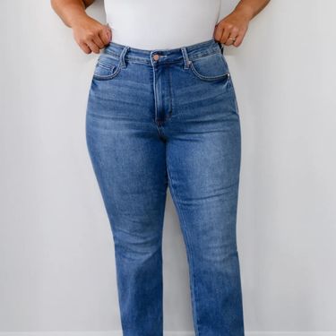 Women’s Clothing New Women's Jeans Women's Pants Straight Trousers Mid Waist Elastic Large Size Slightly Flared Frayed Edge_ecoleips.com