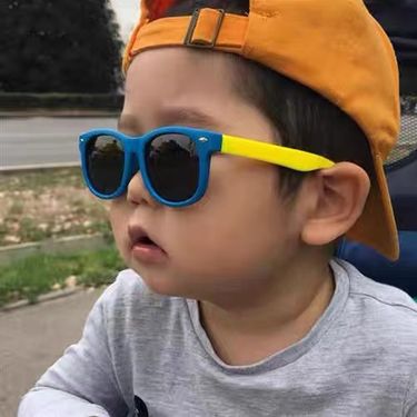 Polarized Kids Sunglasses TR90 Silicone Gel Frame Classic Square Children Sun Glasses Girls Boys Multi Color Baby_voghion.com
