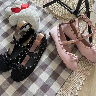 Silk Satin Studded Ballet 2024 New Style Outdoor Round Toe Shallow Mouth Bowknot Flat Mary Jane Shoes_voghion.com