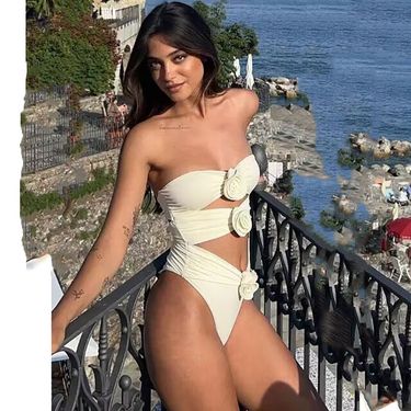 Women's One-piece swimsuit for women, new style, slimming and sexy, hot spring, high-end, three-dimensional flowers, BIKINI swimsuit 2024_voghion.com