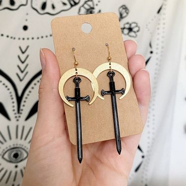 Unisex Exquisite vintage pendant earrings_voghion.com