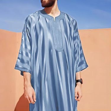 Premium Black Muslim Men's Robe: Loose & Casual With Intricate Embroidery, A Must-have Middle East Fashion_voghion.com