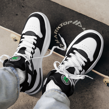 Fashionable timeless, often wearing sports leisure throughout the four seasons. In autumn, student niche designs include_voghion.com