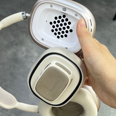 MAX Magnetic Suction Head Bluetooth Headset Appearance Wireless Headset Pop-up Headphones_voghion.com