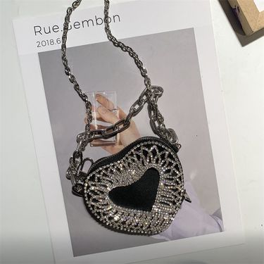 2022 niche design diamond heart mini bag female Korean fashion mini messenger bag decorative bag lipstick_viptrois.com