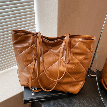 Large Capacity Bag, Versatile For Women In 2023, New Trend This Year, Solid Color Diamond Grid Shoulder Bag, Textured Commuting Tote Bag_mkmklike.com