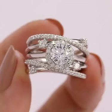 Cao Shi's Multi Wrapped Zircon Fashion Women's Ring_voghion.com