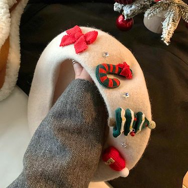 Fashion Christmas Red Hat Women Girls New Year Gift For Girlfriends Soft Warm Wool Blend Beret Cap Autumn Winter Painter Hats_voghion.com