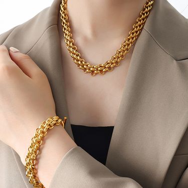 Cool and exaggerated style jewelry set with ring buckle design, thick chain, personality necklace, versatile gold plated bracelet_voghion.com