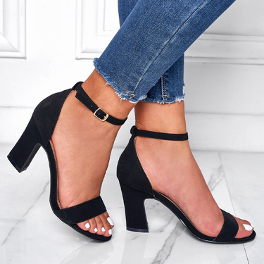 2022 European and American women heels one word with thick heel sandals back bag buckle women's shoes foreign trade_voghion.com