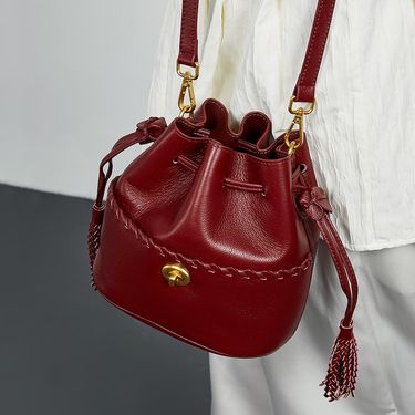 KOSE High-grade First-layer Cowhide Bucket Bag New Genuine Leather Women's Bag Tassel Niche Drawstring Shoulder Messenger Bag_voghion.com