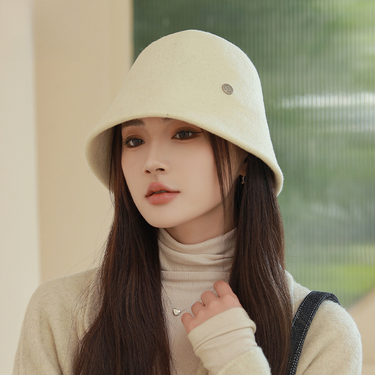 2025 Autumn Winter New High-end Wool Fisherman Goddess Elegant Face Slimming Wide Brim Bucket Hat Advanced Sense_voghion.com