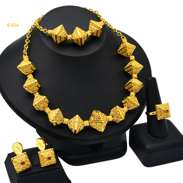 Gold jewelry set necklace bracelet earrings ring four sets wholesale_voghion.com
