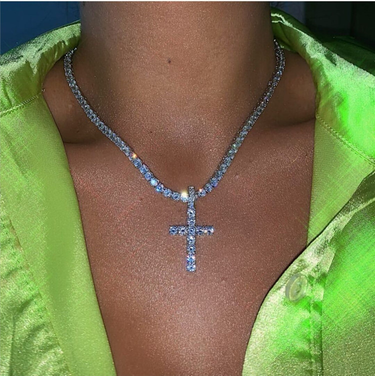 Punk style with diamond cross necklace Cross DIY diamond chain girl_ipsvogv.com