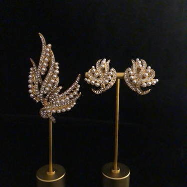 Medieval Brooch, Baroque Pearl Flower Corsage, Earrings and Ear Clip Set, Retro Palace Style Pins and Earrings Accessories_voghion.com