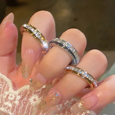 Rotatable Starry Sky Titanium Steel Rings - Minimalist Light Luxury Couple Set For Women & Men_voghion.com