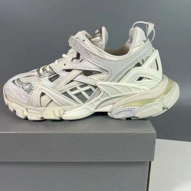 Paris Second Generation Track 2 Versatile Trendy Height-Increasing Hollow Dad Shoes Unisex_voghion.com