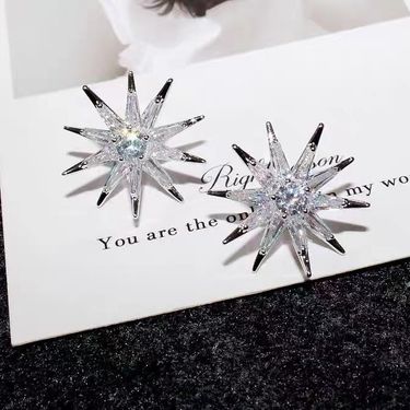 Korean version of zircon small snowflake brooch collar pin suit coat button accessories anti exposure fixed badge cufflinks_voghion.com