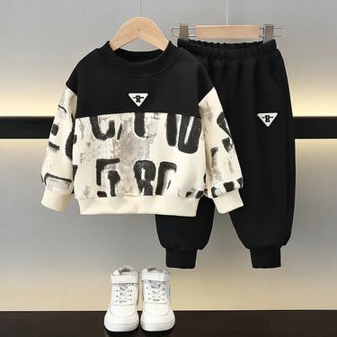 Children's sportswear 2024 new men's and autumn letter hoodie set, internet famous baby spring two-piece set trendy_voghion.com