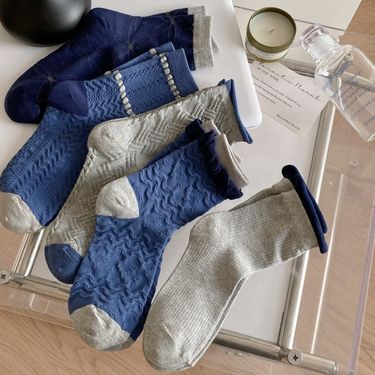 2025 Fall/Winter New Women's Mid-Calf Socks Stylish And Versatile_voghion.com