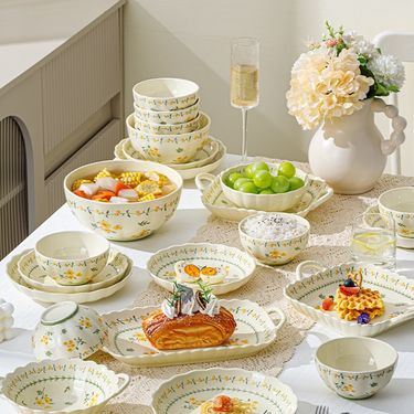 "Lotus & Floral Ceramic Dinnerware Set - Under Glaze Hand-Painted Bowls & Plates For Home Dining, Gift Box Ready_voghion.com