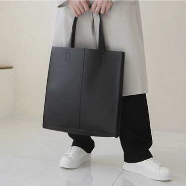 Korean version of fashionable PU leather shoulder bag, simple commuter men's and women's tote bag, square vertical crossbody large-capacity handbag_ipsvogv.com