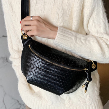2023 New Chain Waist Bag Women Leather Fanny Pack Crossbody Chest Pack Mini Waist Belt Bags Fashion Girl Phone Pack Purse_voghion.com